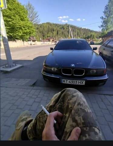 Чорний БМВ 5 Серія, об'ємом двигуна 1.99 л та пробігом 265 тис. км за 5500 $, фото 1 на Automoto.ua