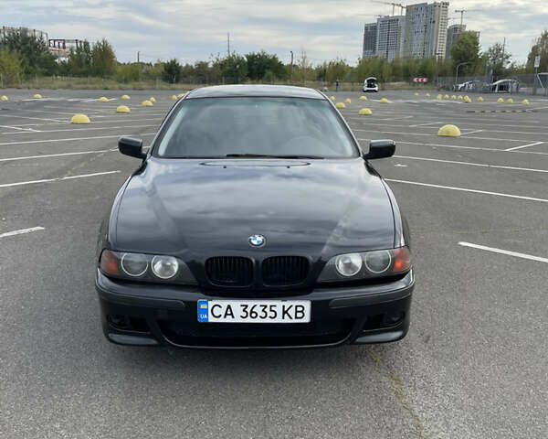 Чорний БМВ 5 Серія, об'ємом двигуна 3.5 л та пробігом 550 тис. км за 4400 $, фото 1 на Automoto.ua