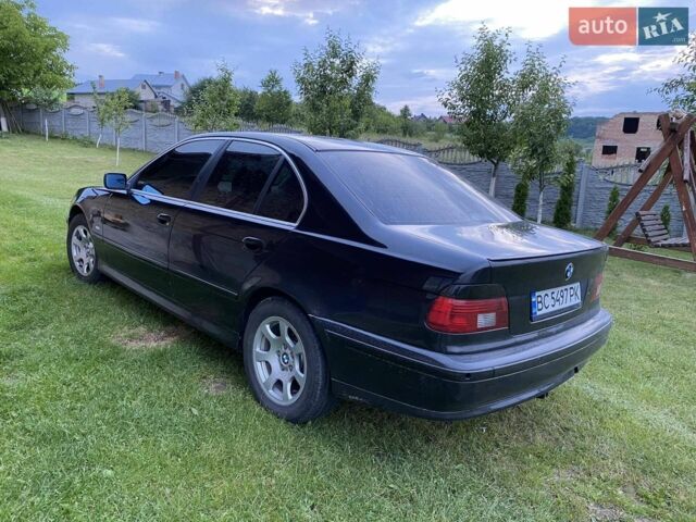 Чорний БМВ 5 Серія, об'ємом двигуна 1.99 л та пробігом 350 тис. км за 4400 $, фото 1 на Automoto.ua