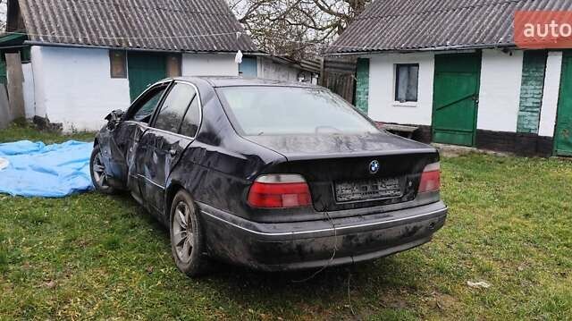 Черный БМВ 5 Серия, объемом двигателя 1.99 л и пробегом 260 тыс. км за 2100 $, фото 1 на Automoto.ua