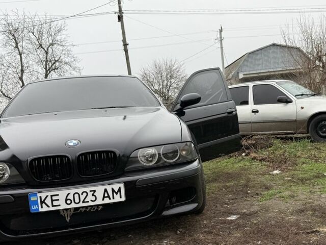 Черный БМВ 5 Серия, объемом двигателя 2 л и пробегом 198 тыс. км за 5000 $, фото 1 на Automoto.ua