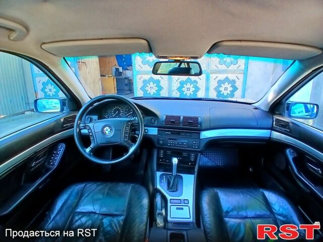Черный БМВ 5 Серия, объемом двигателя 2 л и пробегом 400 тыс. км за 4000 $, фото 1 на Automoto.ua