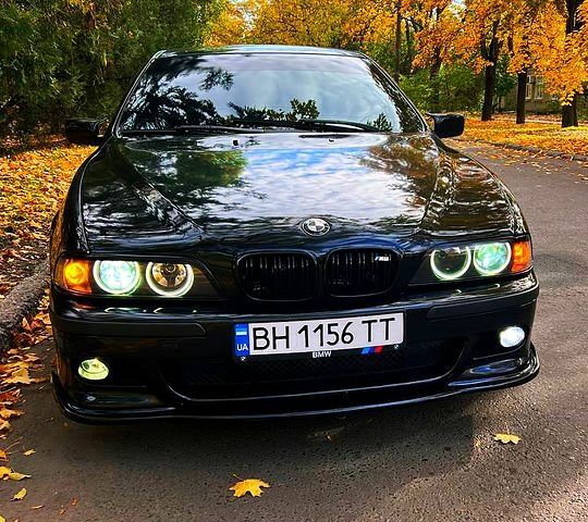 Черный БМВ 5 Серия, объемом двигателя 2.9 л и пробегом 246 тыс. км за 6499 $, фото 1 на Automoto.ua