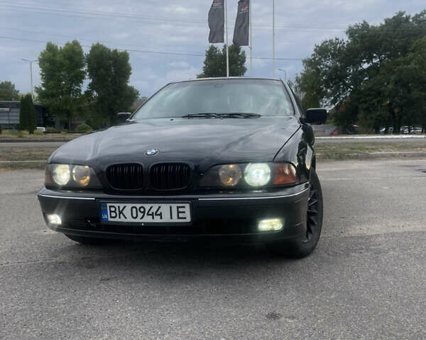 Чорний БМВ 5 Серія, об'ємом двигуна 2.2 л та пробігом 417 тис. км за 3500 $, фото 1 на Automoto.ua