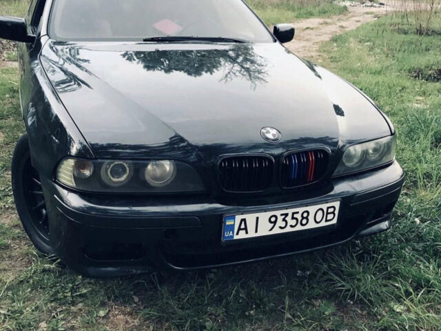 Черный БМВ 5 Серия, объемом двигателя 2.8 л и пробегом 275 тыс. км за 6100 $, фото 1 на Automoto.ua