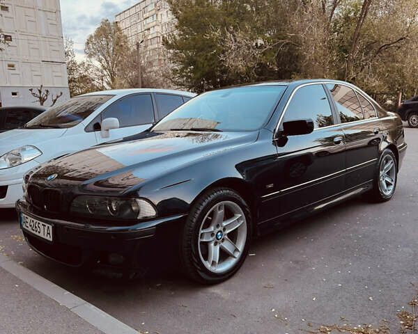 Черный БМВ 5 Серия, объемом двигателя 2.49 л и пробегом 330 тыс. км за 6400 $, фото 1 на Automoto.ua