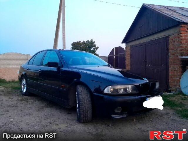 Черный БМВ 5 Серия, объемом двигателя 20 л и пробегом 250 тыс. км за 4200 $, фото 1 на Automoto.ua