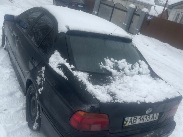 Черный БМВ 5 Серия, объемом двигателя 2 л и пробегом 350 тыс. км за 1550 $, фото 1 на Automoto.ua