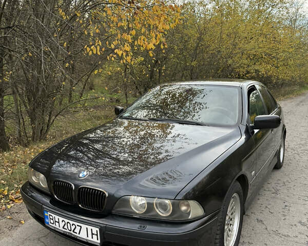 Чорний БМВ 5 Серія, об'ємом двигуна 2.93 л та пробігом 428 тис. км за 4900 $, фото 1 на Automoto.ua