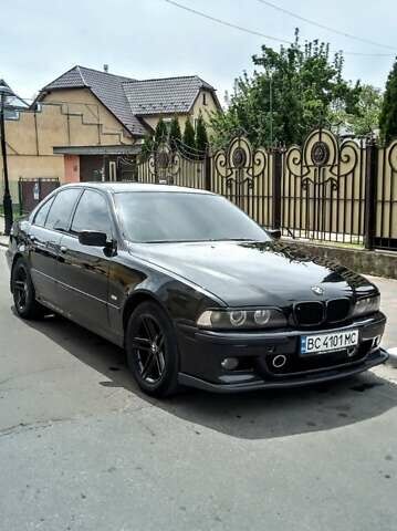 Черный БМВ 5 Серия, объемом двигателя 2 л и пробегом 440 тыс. км за 5500 $, фото 1 на Automoto.ua