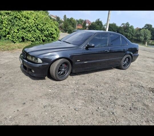 Чорний БМВ 5 Серія, об'ємом двигуна 2.8 л та пробігом 490 тис. км за 5700 $, фото 1 на Automoto.ua