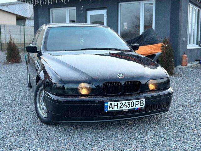 Черный БМВ 5 Серия, объемом двигателя 2 л и пробегом 398 тыс. км за 5300 $, фото 1 на Automoto.ua