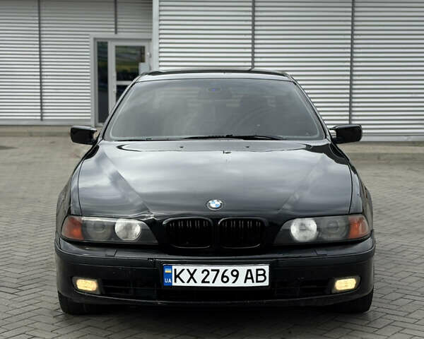 Черный БМВ 5 Серия, объемом двигателя 1.99 л и пробегом 275 тыс. км за 5000 $, фото 1 на Automoto.ua