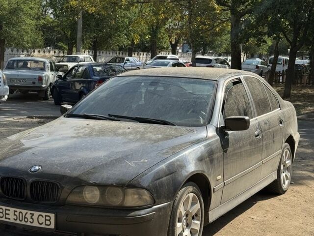 Чорний БМВ 5 Серія, об'ємом двигуна 2 л та пробігом 396 тис. км за 2105 $, фото 1 на Automoto.ua