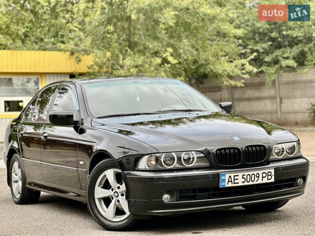 Черный БМВ 5 Серия, объемом двигателя 2.5 л и пробегом 287 тыс. км за 5700 $, фото 1 на Automoto.ua