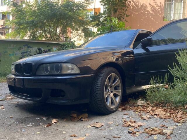 Чорний БМВ 5 Серія, об'ємом двигуна 3.5 л та пробігом 270 тис. км за 4500 $, фото 1 на Automoto.ua