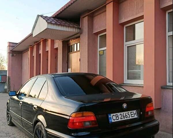 Черный БМВ 5 Серия, объемом двигателя 2.2 л и пробегом 111 тыс. км за 5200 $, фото 1 на Automoto.ua