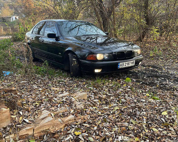 Чорний БМВ 5 Серія, об'ємом двигуна 2.93 л та пробігом 475 тис. км за 5800 $, фото 1 на Automoto.ua