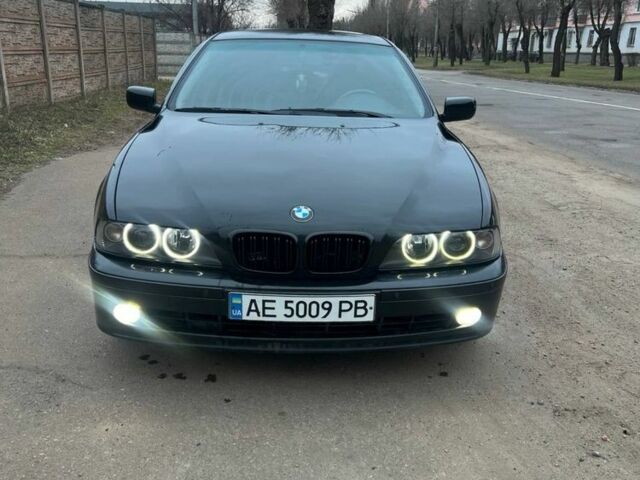 Чорний БМВ 5 Серія, об'ємом двигуна 2.5 л та пробігом 3 тис. км за 4450 $, фото 1 на Automoto.ua