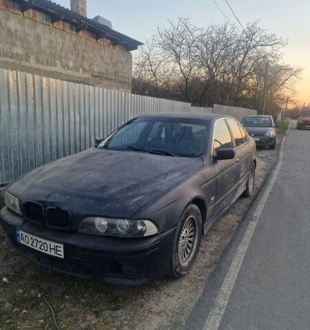 Черный БМВ 5 Серия, объемом двигателя 2.93 л и пробегом 400 тыс. км за 2775 $, фото 1 на Automoto.ua