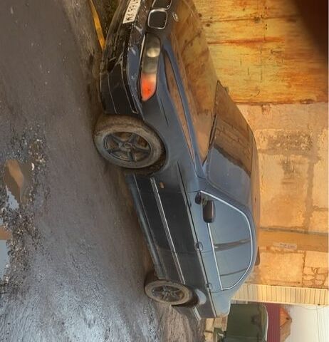 Черный БМВ 5 Серия, объемом двигателя 3 л и пробегом 300 тыс. км за 1350 $, фото 1 на Automoto.ua