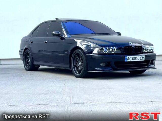 Черный БМВ 5 Серия, объемом двигателя 4.9 л и пробегом 320 тыс. км за 4000 $, фото 1 на Automoto.ua