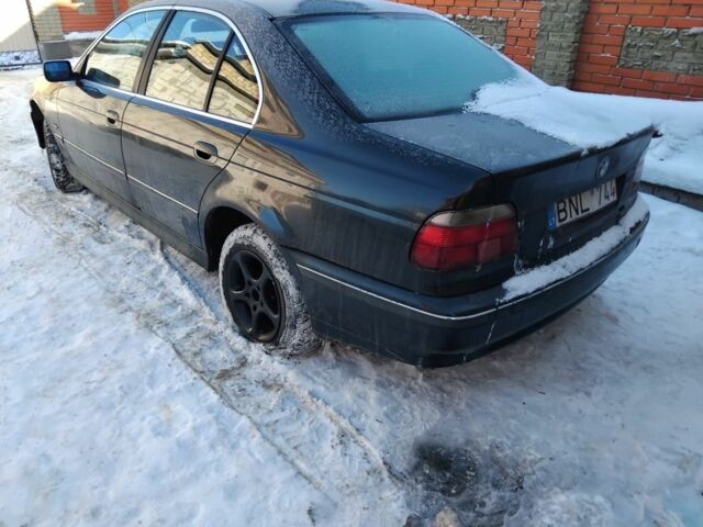 Черный БМВ 5 Серия, объемом двигателя 2.5 л и пробегом 340 тыс. км за 1450 $, фото 1 на Automoto.ua