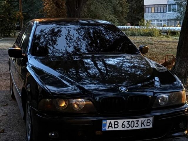Черный БМВ 5 Серия, объемом двигателя 2 л и пробегом 400 тыс. км за 3607 $, фото 1 на Automoto.ua
