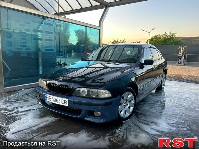 Черный БМВ 5 Серия, объемом двигателя 2 л и пробегом 350 тыс. км за 2200 $, фото 1 на Automoto.ua