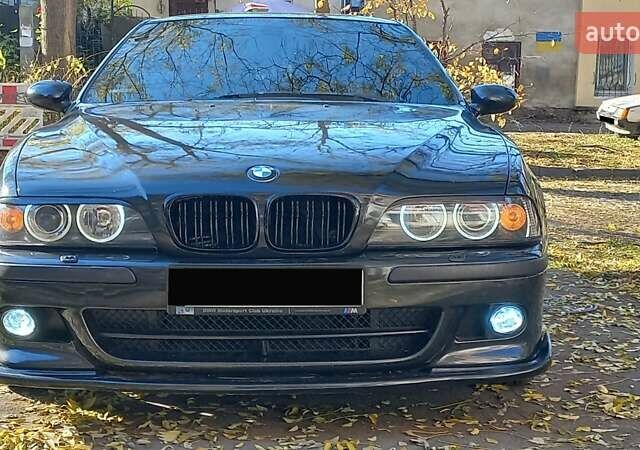 Черный БМВ 5 Серия, объемом двигателя 3 л и пробегом 270 тыс. км за 6967 $, фото 1 на Automoto.ua