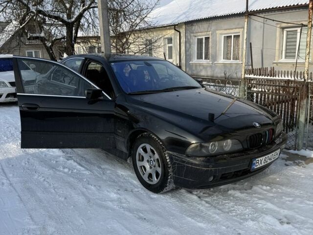 Черный БМВ 5 Серия, объемом двигателя 0 л и пробегом 380 тыс. км за 10000 $, фото 1 на Automoto.ua
