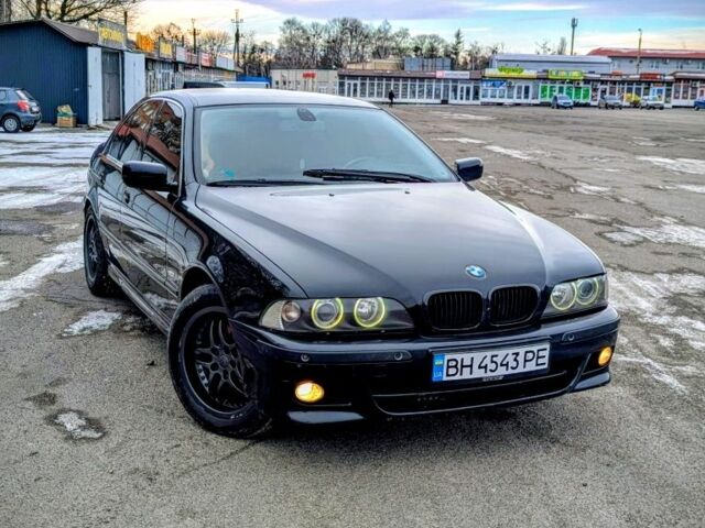 Чорний БМВ 5 Серія, об'ємом двигуна 2.5 л та пробігом 333 тис. км за 5800 $, фото 1 на Automoto.ua
