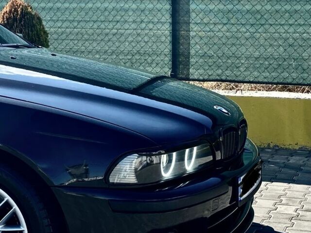 Черный БМВ 5 Серия, объемом двигателя 2.5 л и пробегом 295 тыс. км за 5500 $, фото 1 на Automoto.ua