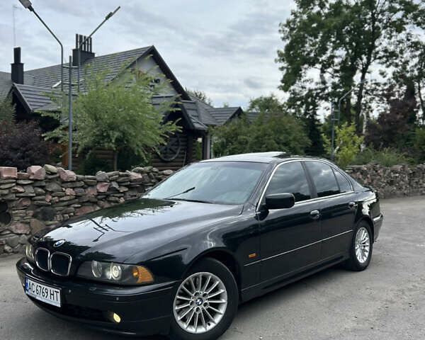 Черный БМВ 5 Серия, объемом двигателя 3 л и пробегом 348 тыс. км за 6700 $, фото 1 на Automoto.ua