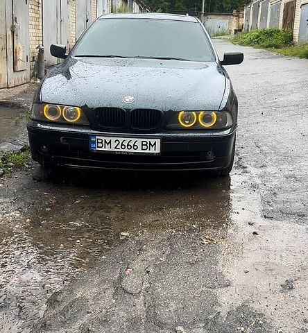 Черный БМВ 5 Серия, объемом двигателя 2.2 л и пробегом 400 тыс. км за 4300 $, фото 1 на Automoto.ua