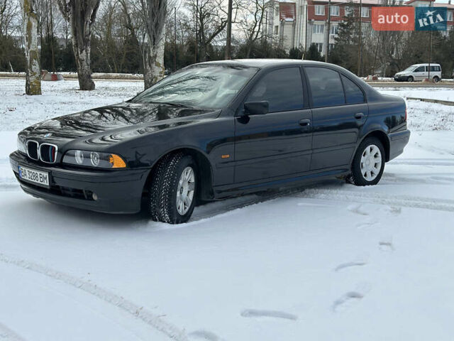 Черный БМВ 5 Серия, объемом двигателя 2.2 л и пробегом 315 тыс. км за 5300 $, фото 1 на Automoto.ua
