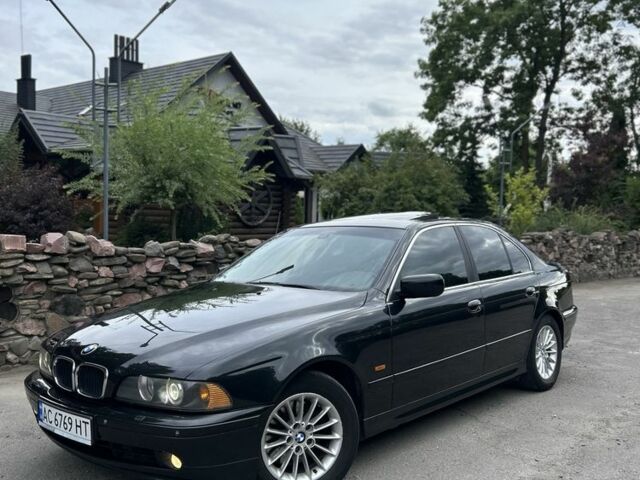 Черный БМВ 5 Серия, объемом двигателя 3 л и пробегом 348 тыс. км за 6800 $, фото 1 на Automoto.ua
