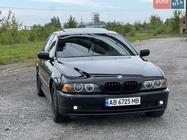Черный БМВ 5 Серия, объемом двигателя 2.9 л и пробегом 516 тыс. км за 5999 $, фото 1 на Automoto.ua