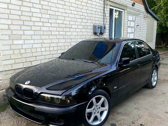 Черный БМВ 5 Серия, объемом двигателя 2.5 л и пробегом 420 тыс. км за 2500 $, фото 1 на Automoto.ua