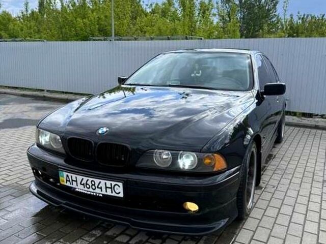 Черный БМВ 5 Серия, объемом двигателя 2.2 л и пробегом 368 тыс. км за 3900 $, фото 1 на Automoto.ua