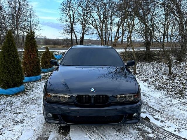 Черный БМВ 5 Серия, объемом двигателя 3 л и пробегом 0 тыс. км за 6800 $, фото 1 на Automoto.ua