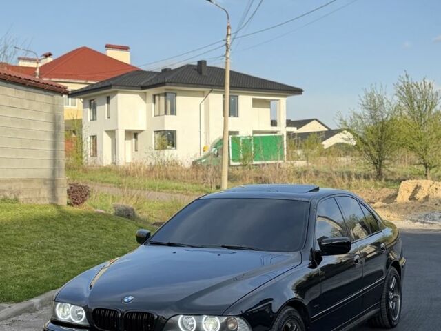Чорний БМВ 5 Серія, об'ємом двигуна 2.9 л та пробігом 400 тис. км за 8999 $, фото 1 на Automoto.ua