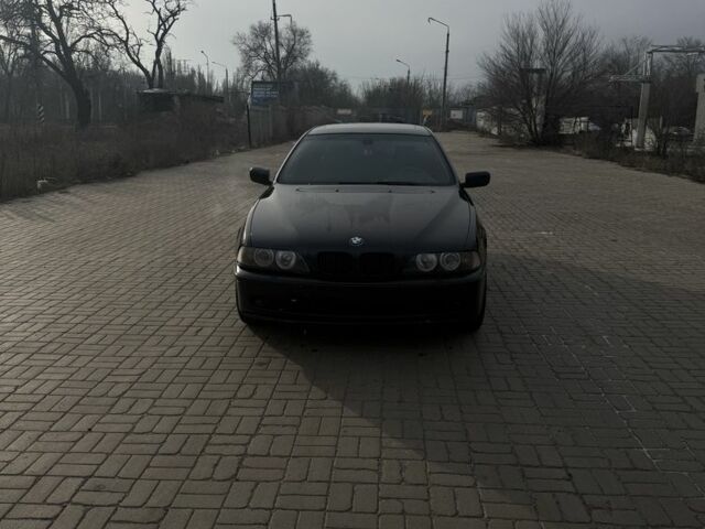 Чорний БМВ 5 Серія, об'ємом двигуна 3 л та пробігом 380 тис. км за 3300 $, фото 1 на Automoto.ua