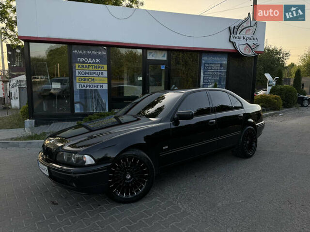 Чорний БМВ 5 Серія, об'ємом двигуна 3 л та пробігом 410 тис. км за 8200 $, фото 1 на Automoto.ua