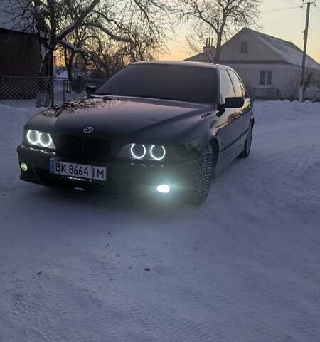 Черный БМВ 5 Серия, объемом двигателя 2.93 л и пробегом 357 тыс. км за 7000 $, фото 1 на Automoto.ua