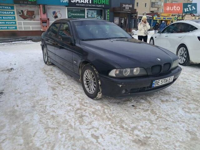 Черный БМВ 5 Серия, объемом двигателя 3 л и пробегом 340 тыс. км за 4350 $, фото 1 на Automoto.ua
