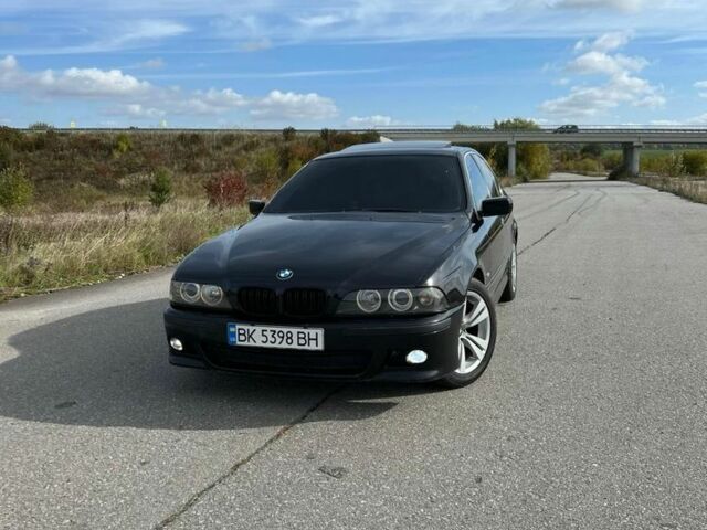 Черный БМВ 5 Серия, объемом двигателя 2.9 л и пробегом 280 тыс. км за 4000 $, фото 1 на Automoto.ua