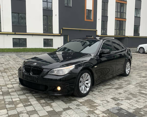 Черный БМВ 5 Серия, объемом двигателя 3 л и пробегом 447 тыс. км за 7799 $, фото 1 на Automoto.ua