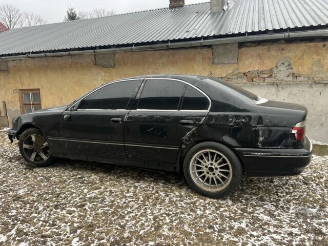 Черный БМВ 5 Серия, объемом двигателя 2.5 л и пробегом 330 тыс. км за 2300 $, фото 1 на Automoto.ua