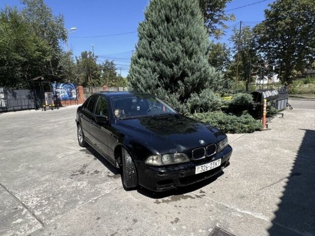Черный БМВ 5 Серия, объемом двигателя 2.5 л и пробегом 409 тыс. км за 3202 $, фото 1 на Automoto.ua